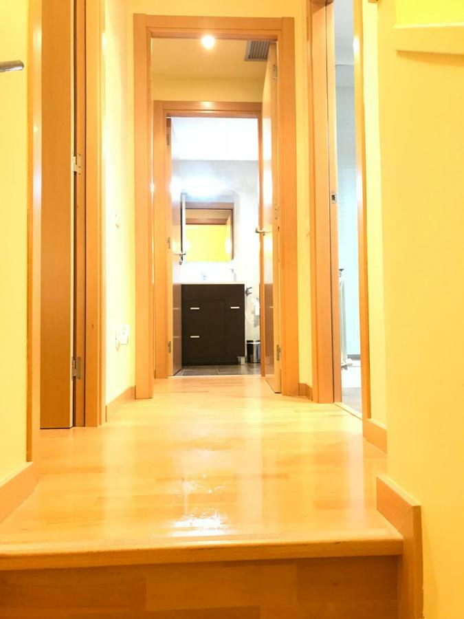 Duplex Appartement Barbera del Valles Buitenkant foto